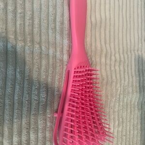 Tangle teaser detangling hairbrush wet & dry
Adjustable